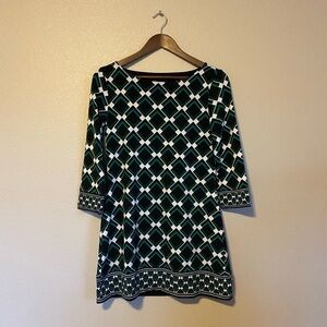 White House Black Market Black & Green Geometric Print Dress